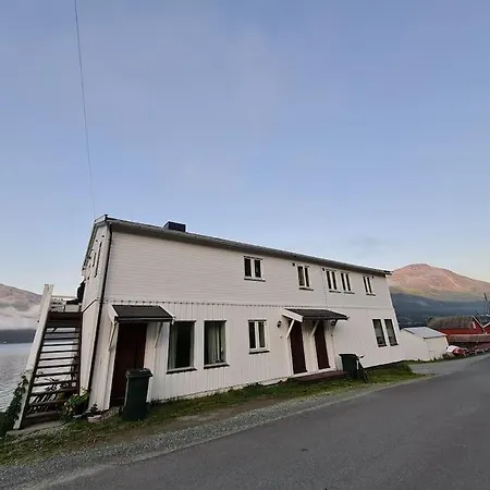 Lisas Hus #kafjord#lyngen Daire Samuelsberg